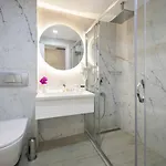 Elite Hotel