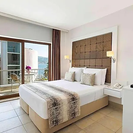 Elite Otel 4*